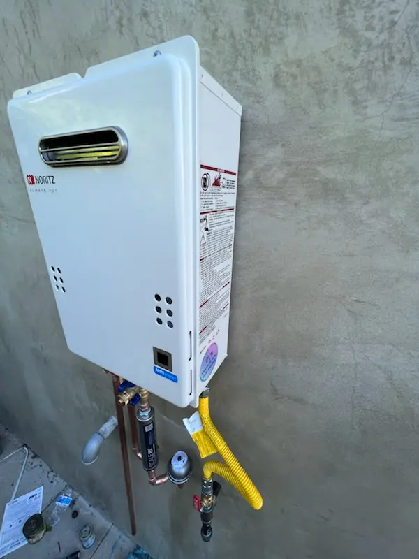 Tankless water heater installation for Winter Gardens homes